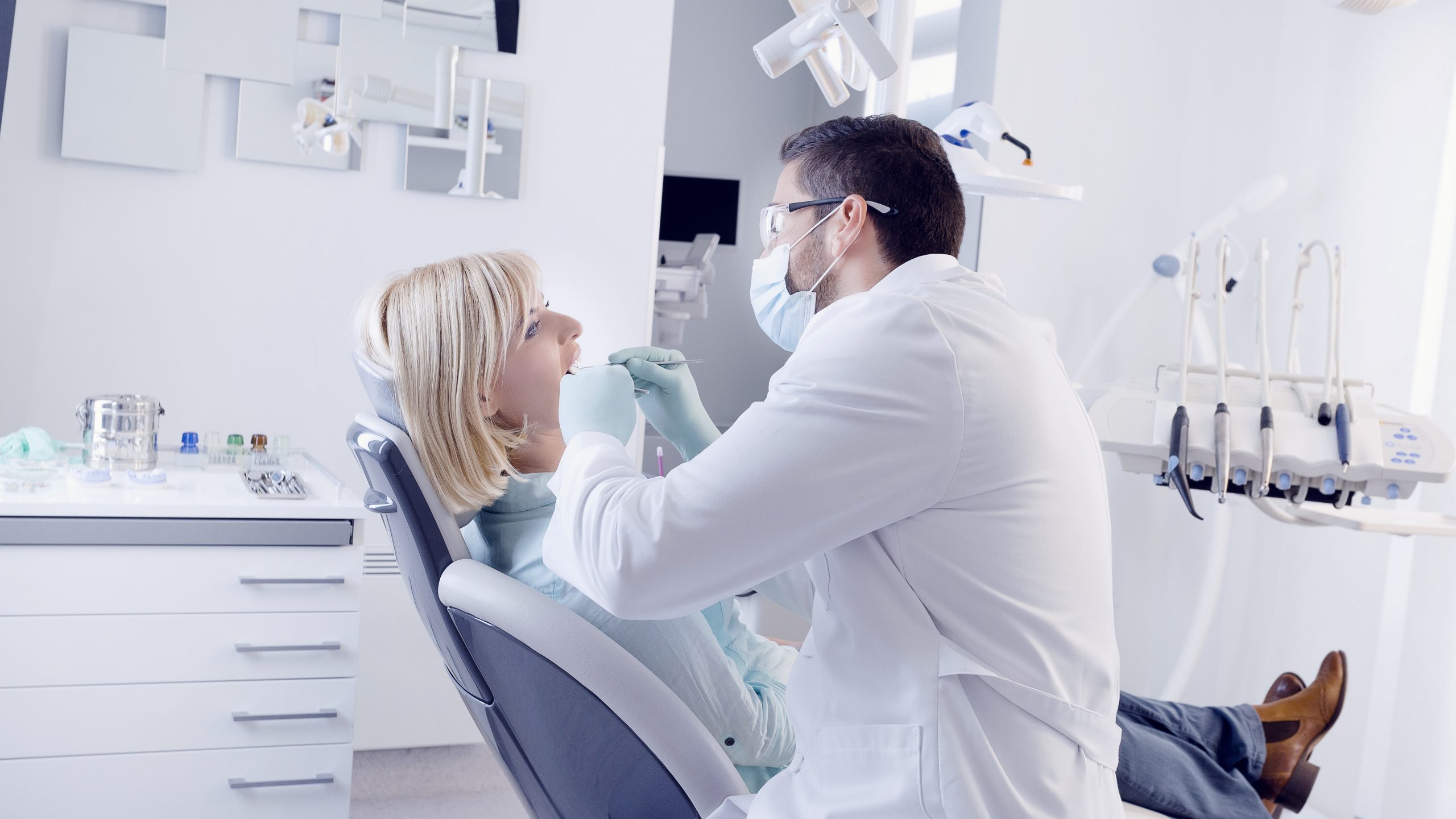 Dentist in Plainville, CT